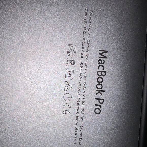 MacBook Pro 2017 - Picture 7 of 7